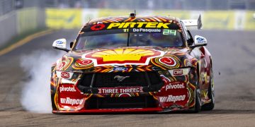 Anton De Pasquale's damaged #11 Shell V-Power Racing Team Ford Mustang.