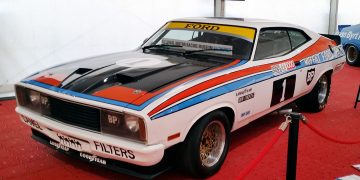 1977 Moffat Ford Dealers XC Falcon