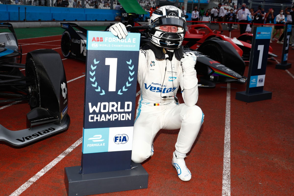 2022-Formula-E-World-Champion-Stoffel-Vandoorne