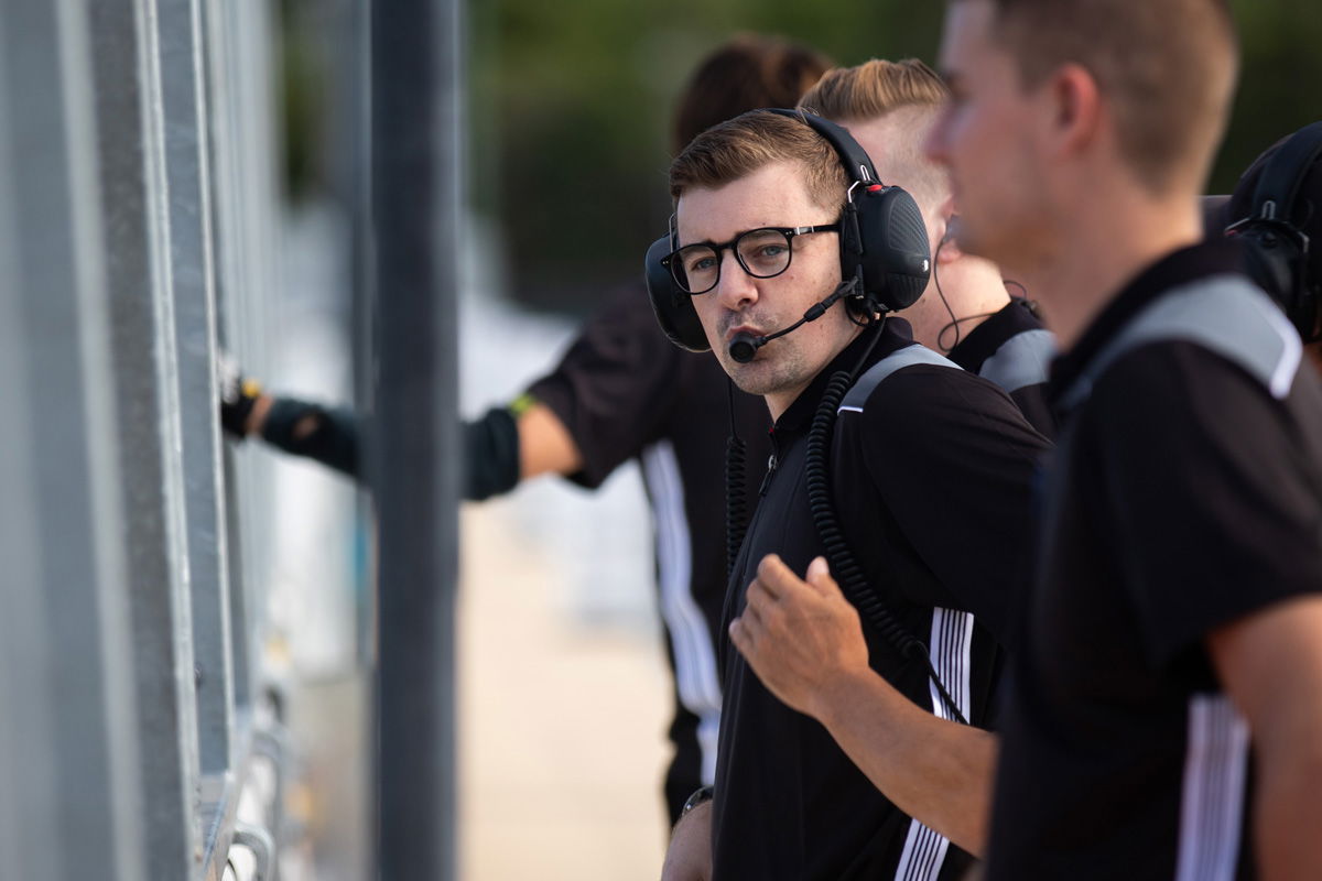 DJR confirms 2022 race engineers