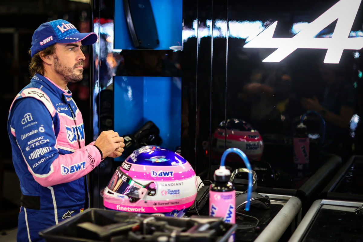 Alonso slams ‘incompetence’ of F1 stewards