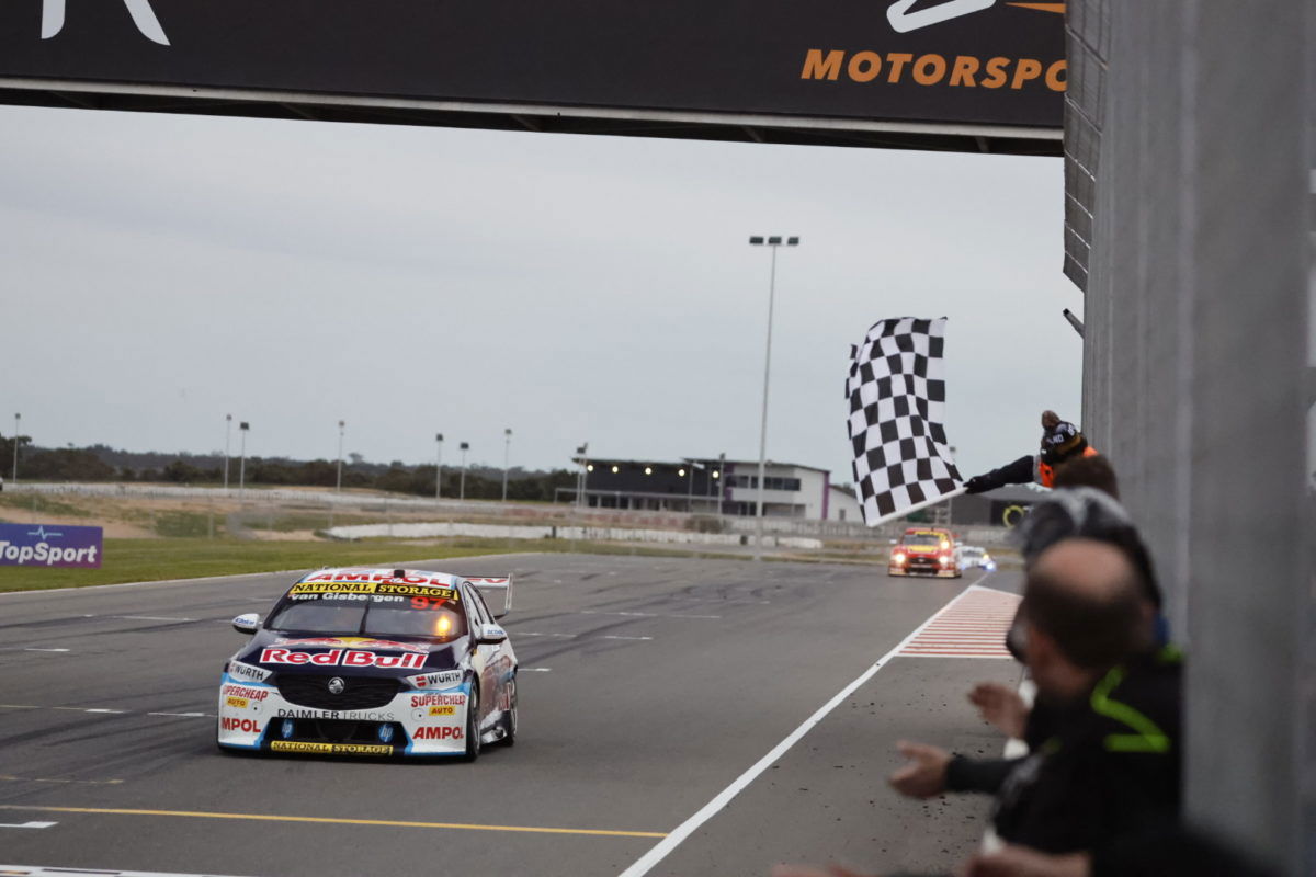 SVG cruises to Race 21 win at The Bend