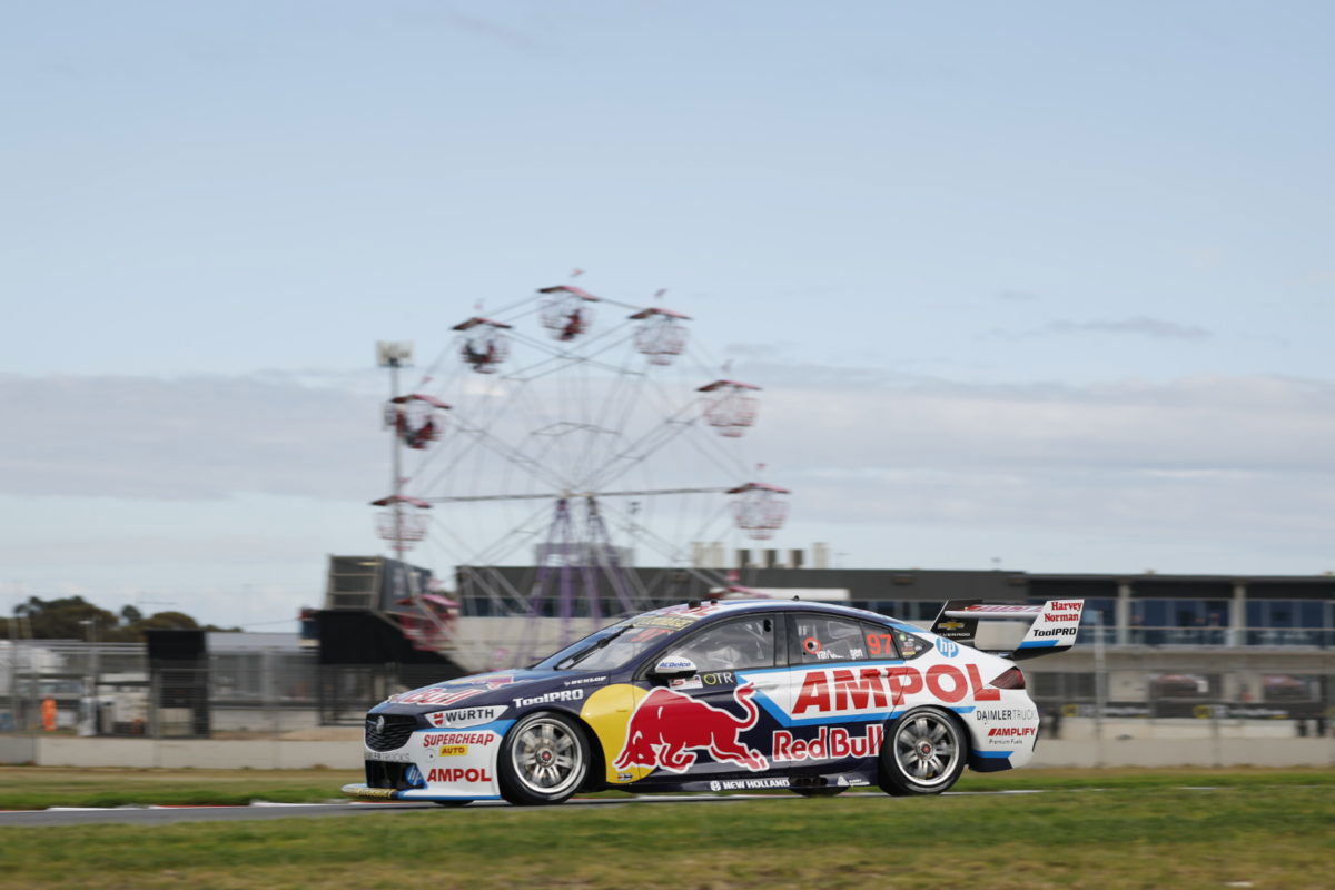 SVG beats Mostert in Race 22 at The Bend