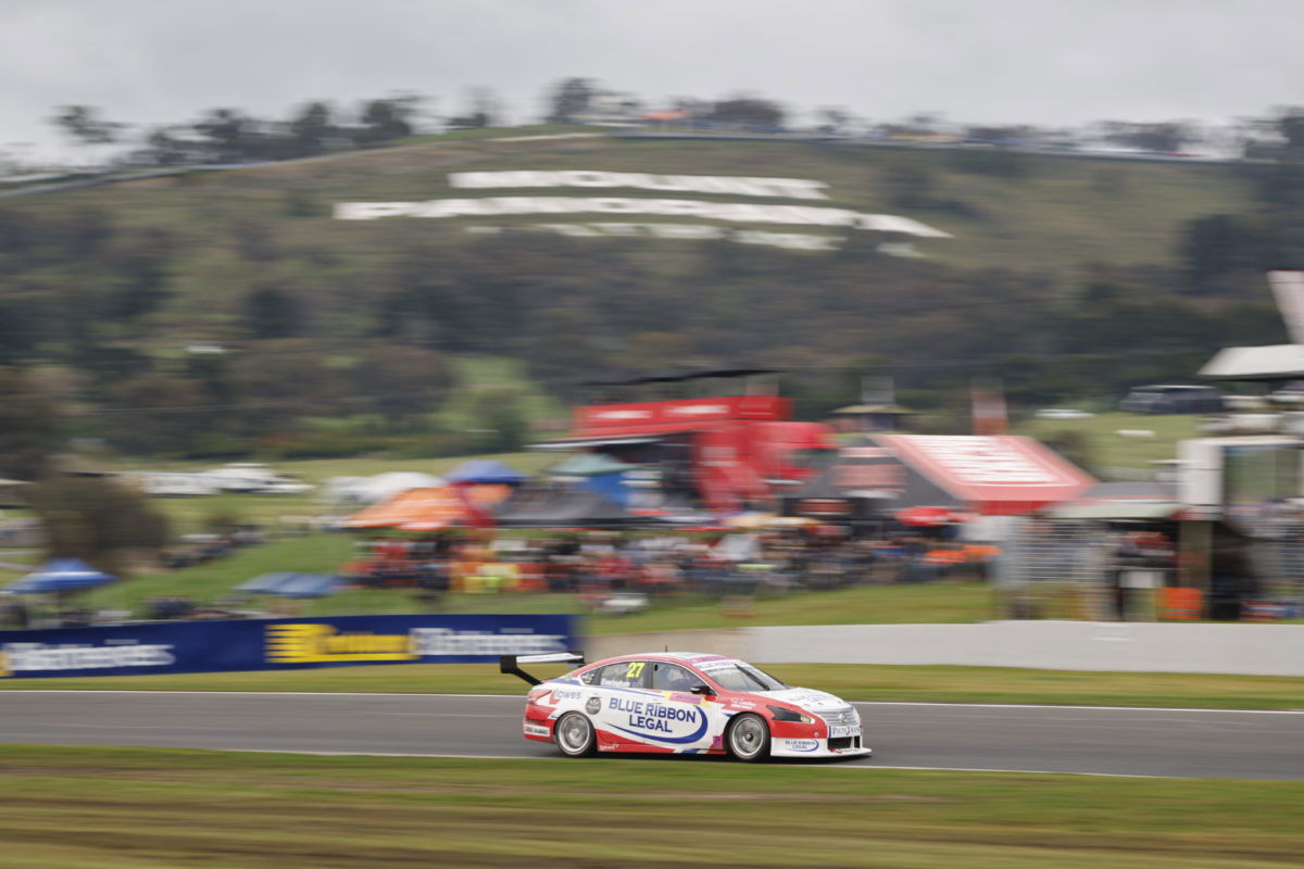 Everingham claims Bathurst Super2 pole for Race 2