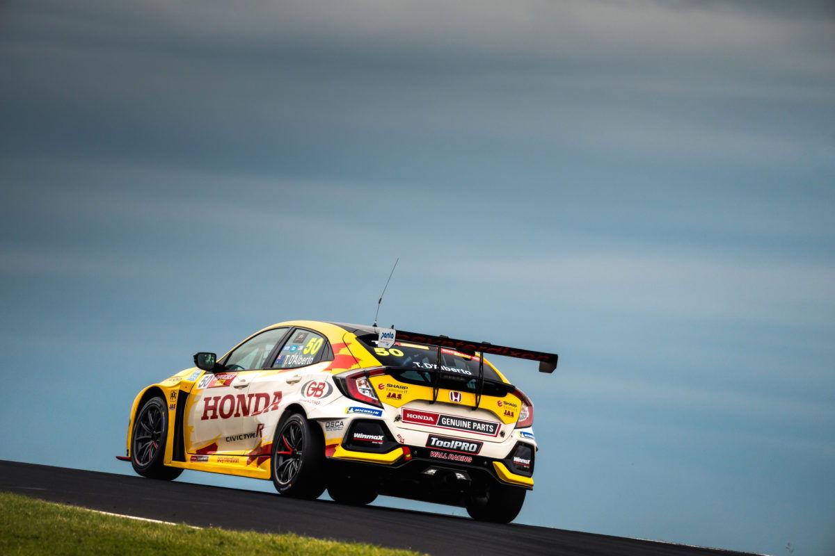 D’Alberto wins TCR series title in Bathurst cliffhanger