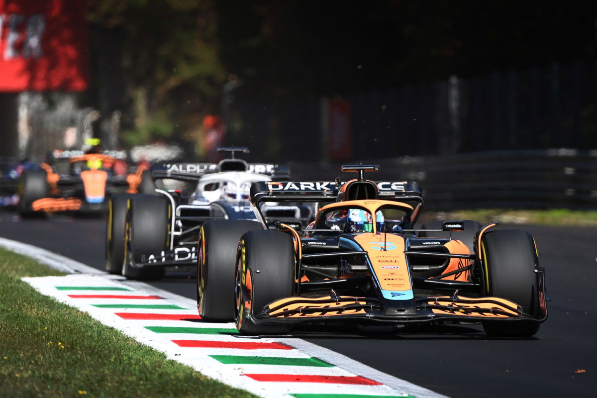 Oil leak forced Ricciardo out of Italian GP