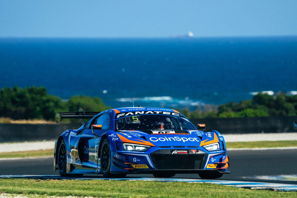 Mostert/Talbot win GT World Challenge opener at Phillip Island