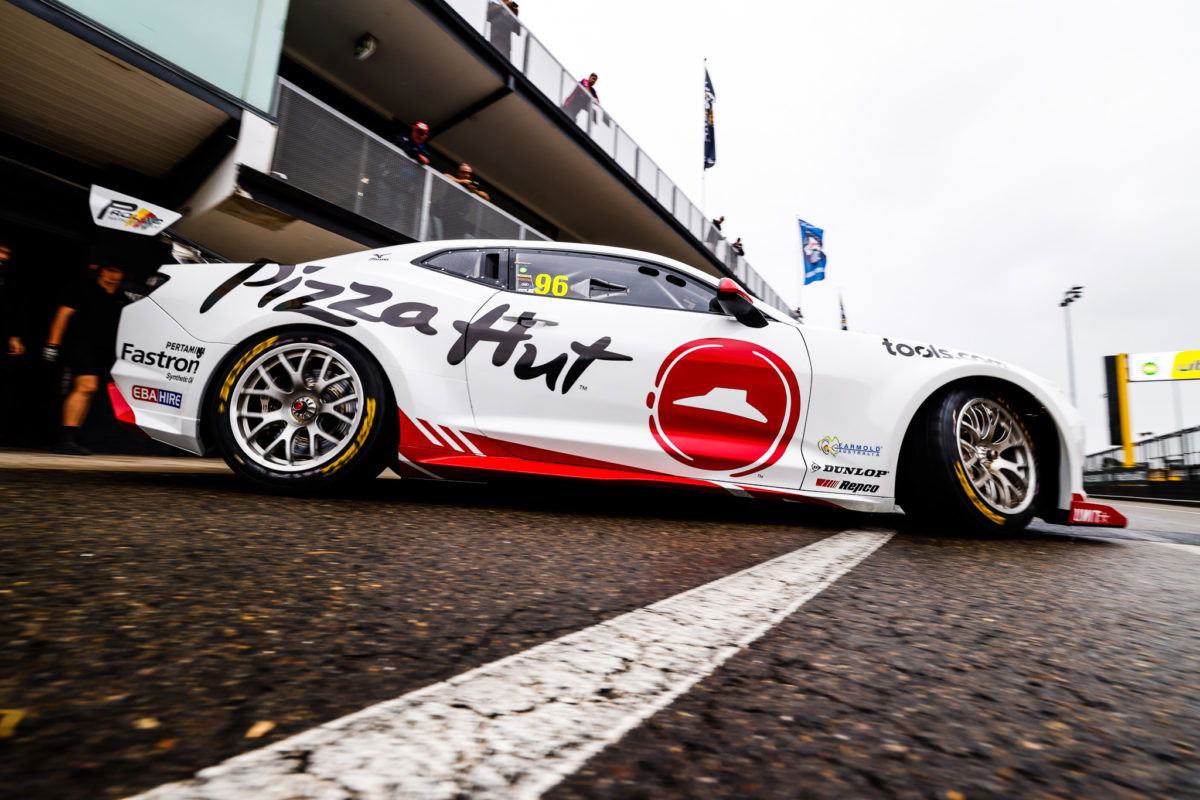 BJR abandons Winton Supercars test day