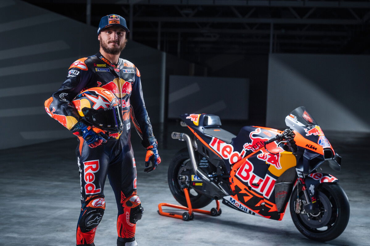 PHOTOS: Miller reveals KTM colours at MotoGP team launch