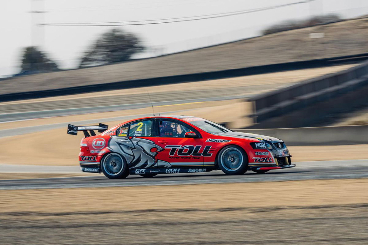 Bathurst-winning Commodore laps Laguna Seca