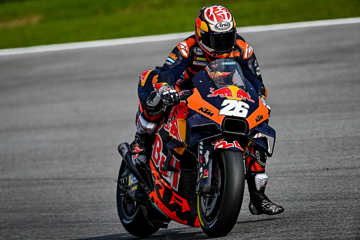 Pedrosa coy on form
