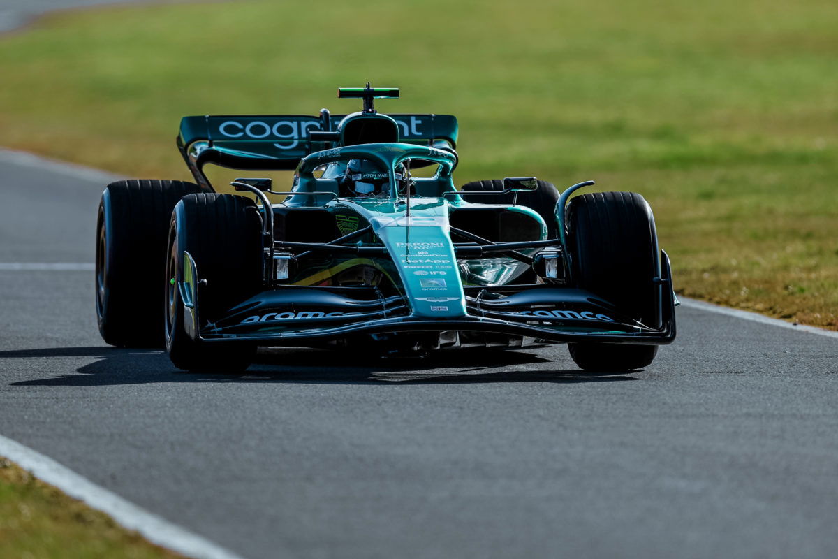 Stroll completes first laps in 2022 F1 car