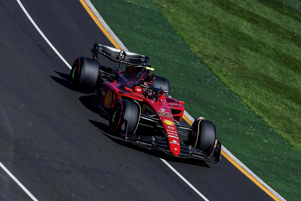 Sainz leads Ferrari one-two in Practice 1 at Australian GP