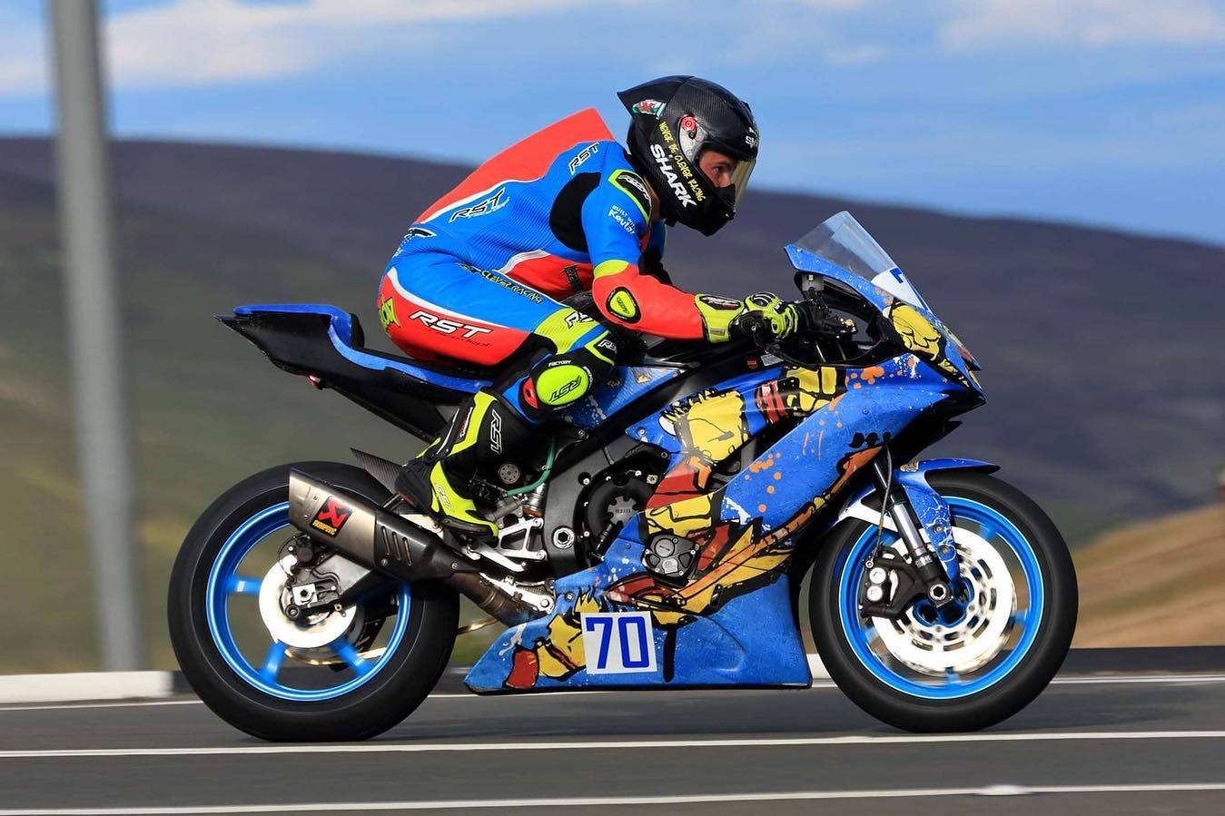 Welsh rider dies on return of Isle of Man TT