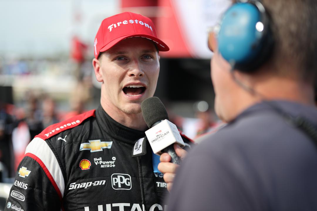 Newgarden hospitalised after fall following Iowa crash