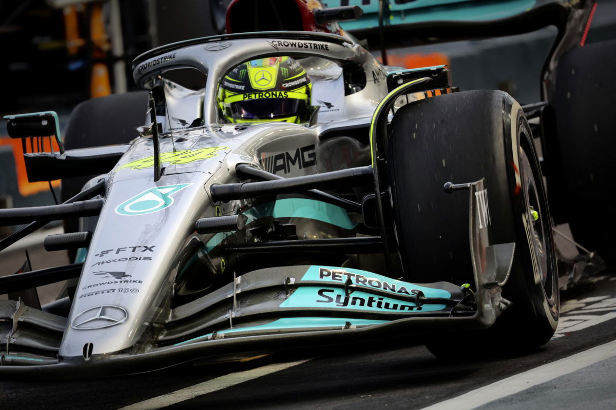Singapore bumps leaving Hamilton with headaches