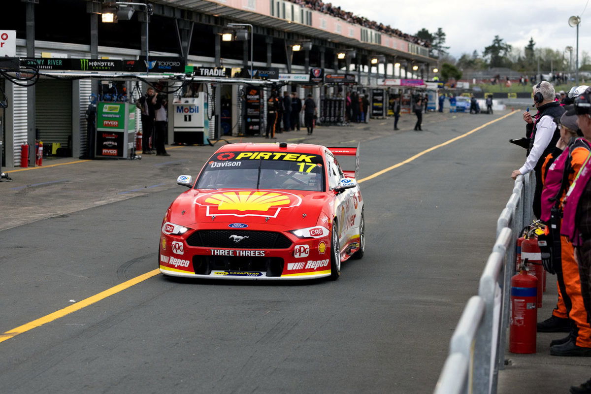 DJR ‘heartbroken’ by bungled Davison pit stop