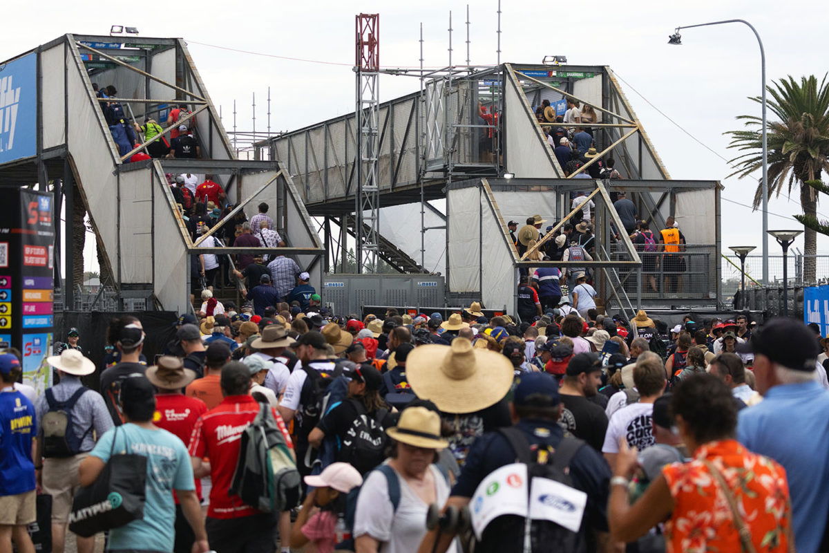 Crowds up in return of Newcastle 500