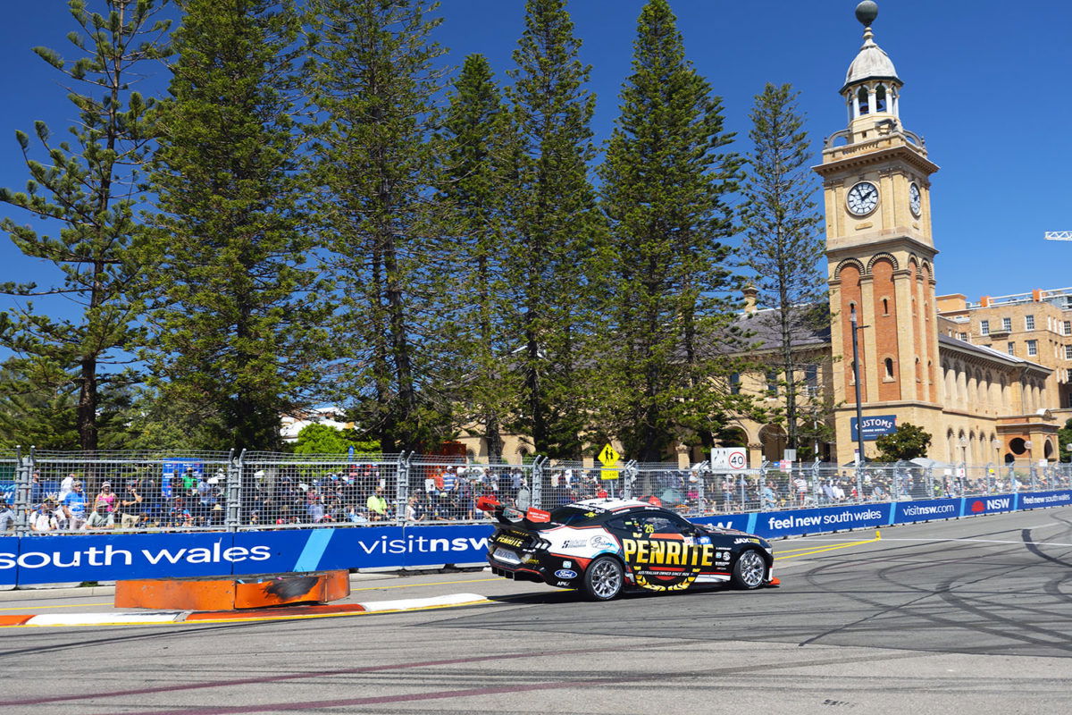 David Reynolds storms to Race 2 Provisional Pole