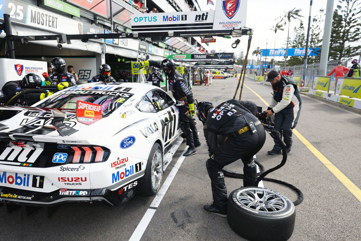 Calls for patience on tyres after processional Newcastle races