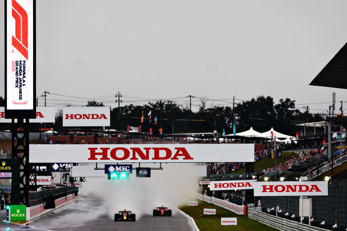 Verstappen wins Japanese GP and F1 title