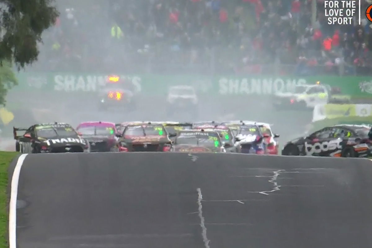 Safety Car after opening lap Bathurst 1000 crash