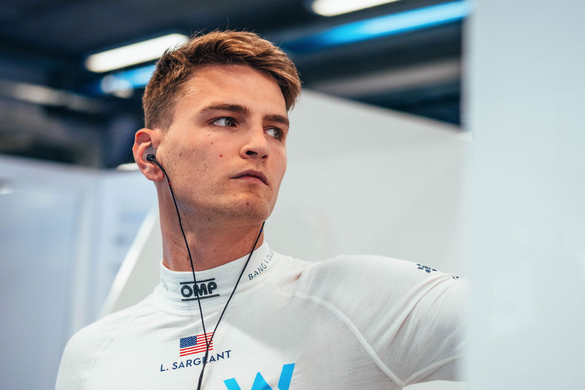 Sargeant confirmed after securing F1 Super Licence