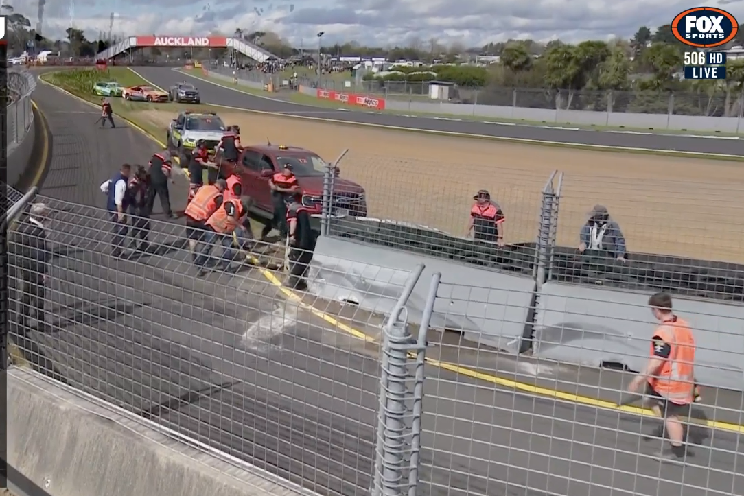 Supercars Race 28 red-flagged due to damaged pit wall
