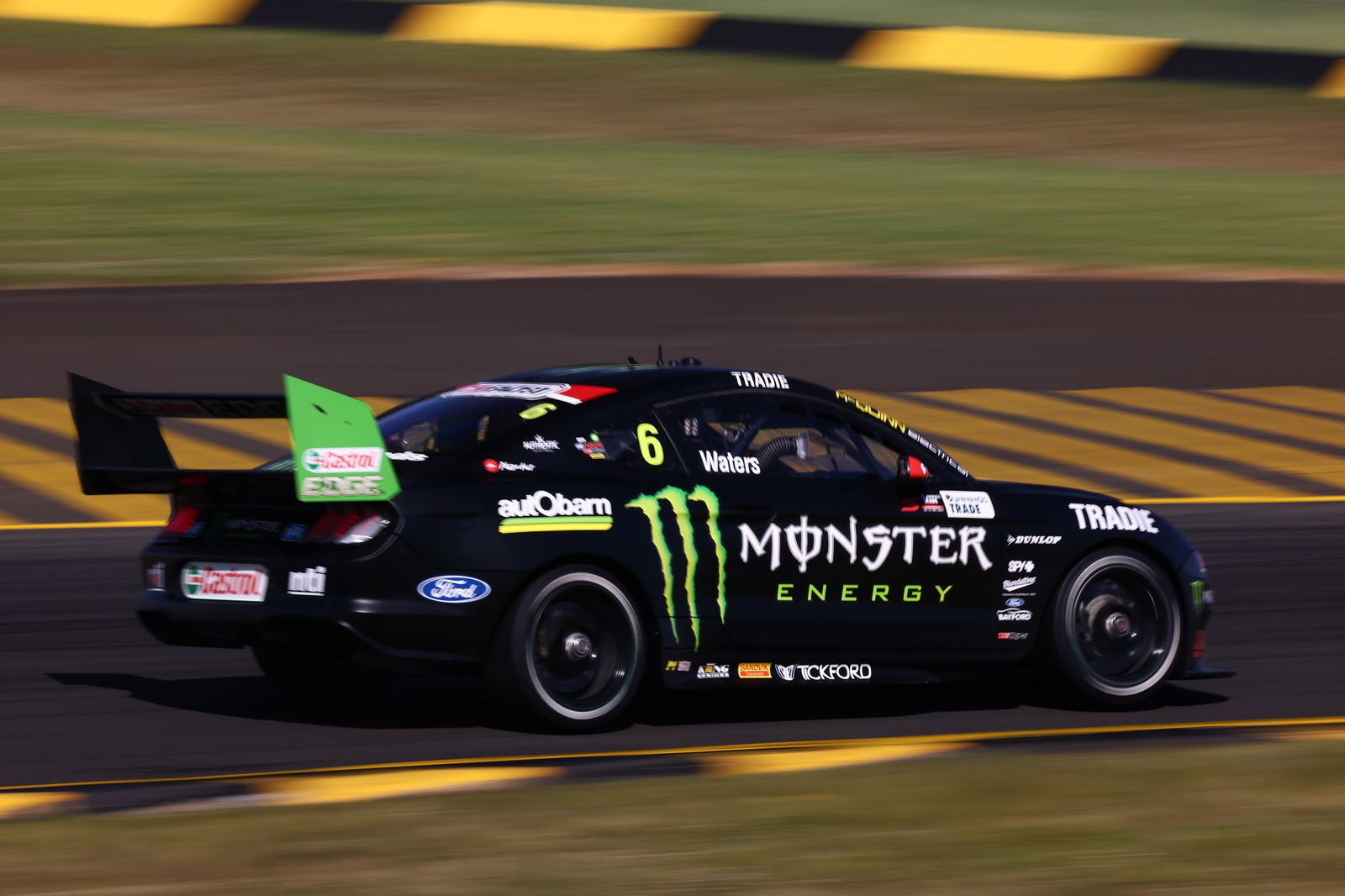 Waters: Windy SMP causing car set-up ‘havoc’