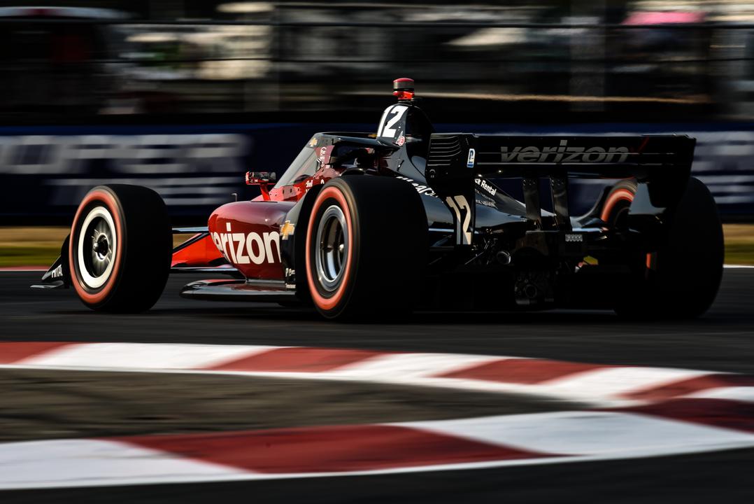 Dixon surprised Penske did not employ team orders