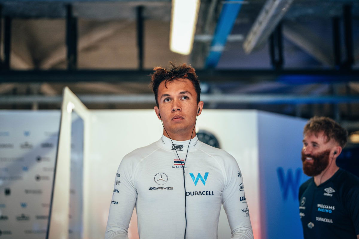 Albon confirmed for F1 return in Singapore
