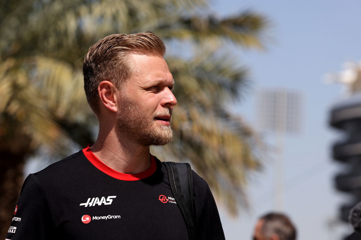 Magnussen open to Bathurst 12 Hour drive