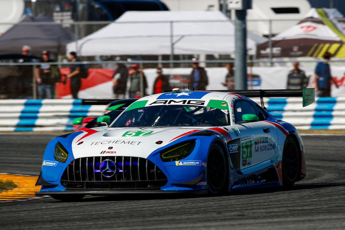 Auer suffers ‘fractured lumbar injuries’ in Daytona crash