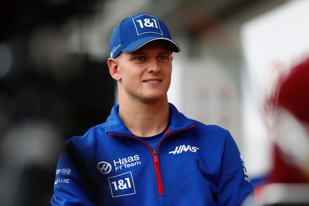 Schumacher loses Haas F1 drive