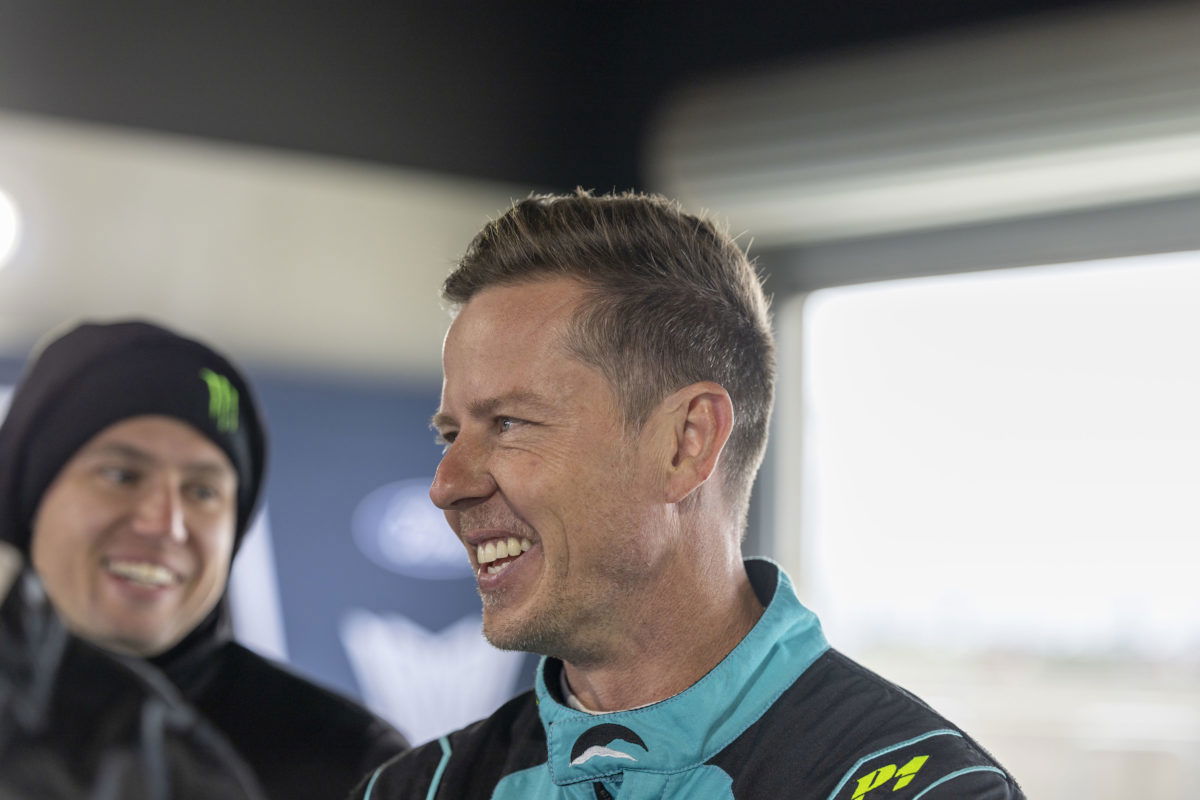 Courtney set to stay in Supercars