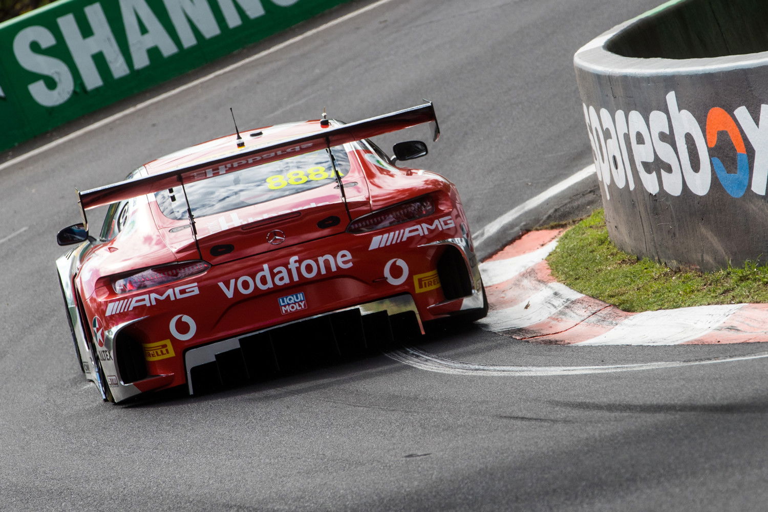 888 Team Vodafone Mercedes-AMG GT3