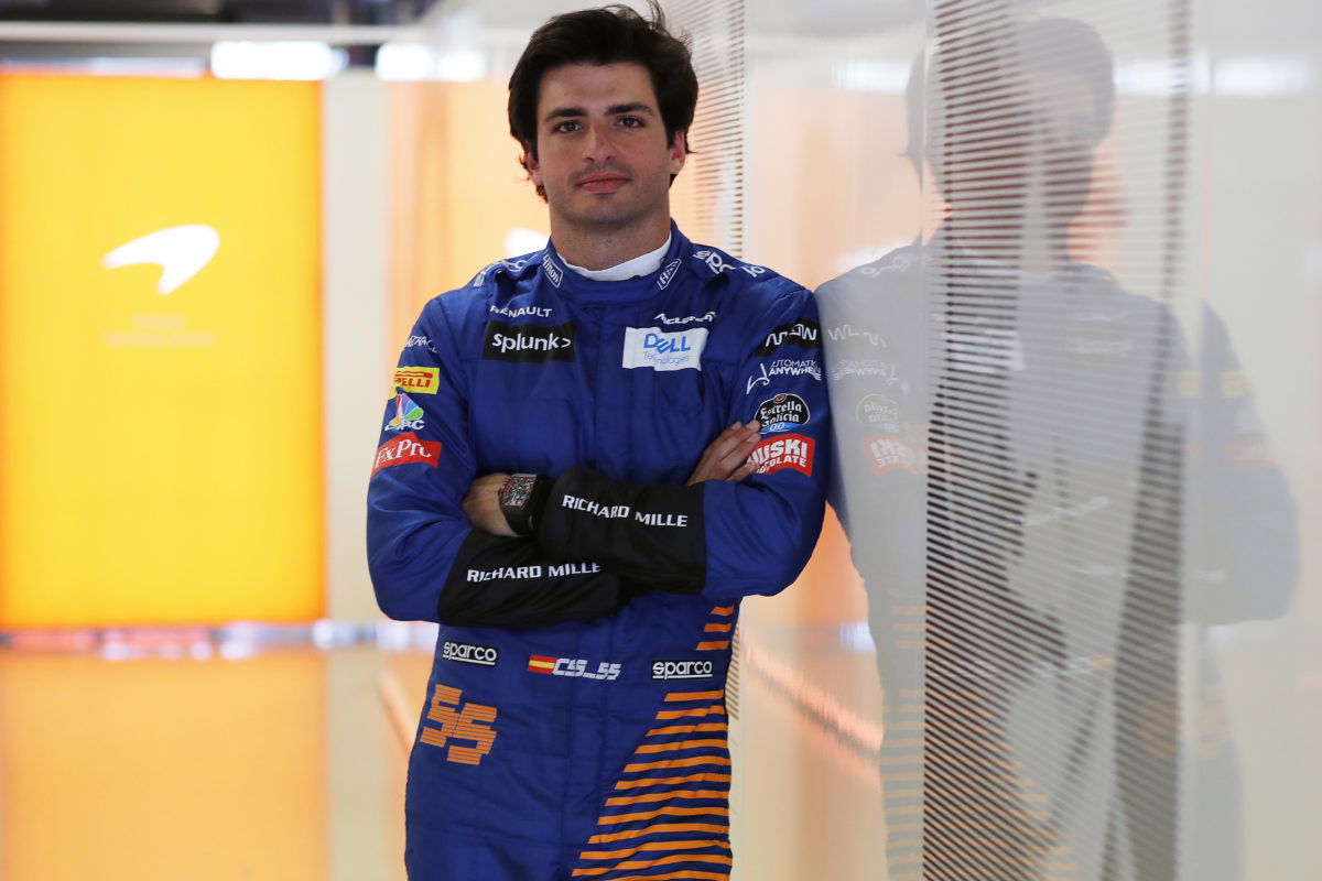 Sainz tipped to replace Vettel at Ferrari