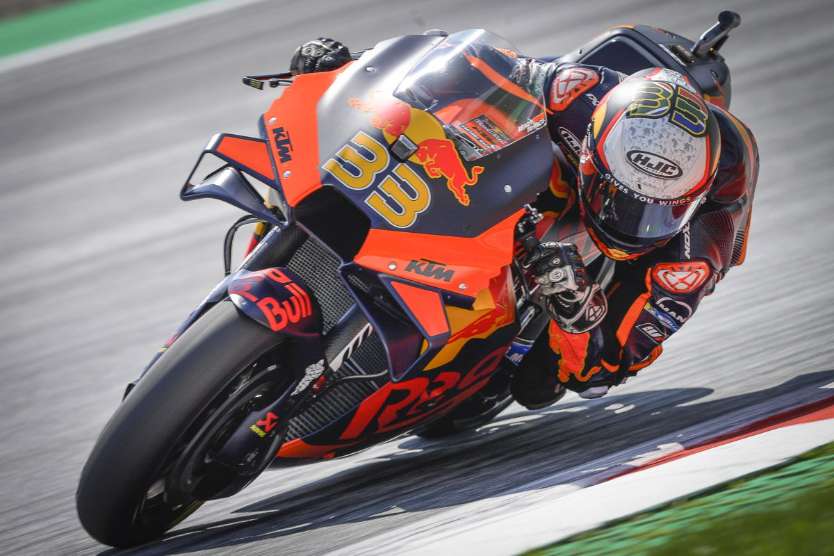 Binder braves wet to win thrilling Austrian MotoGP on slicks