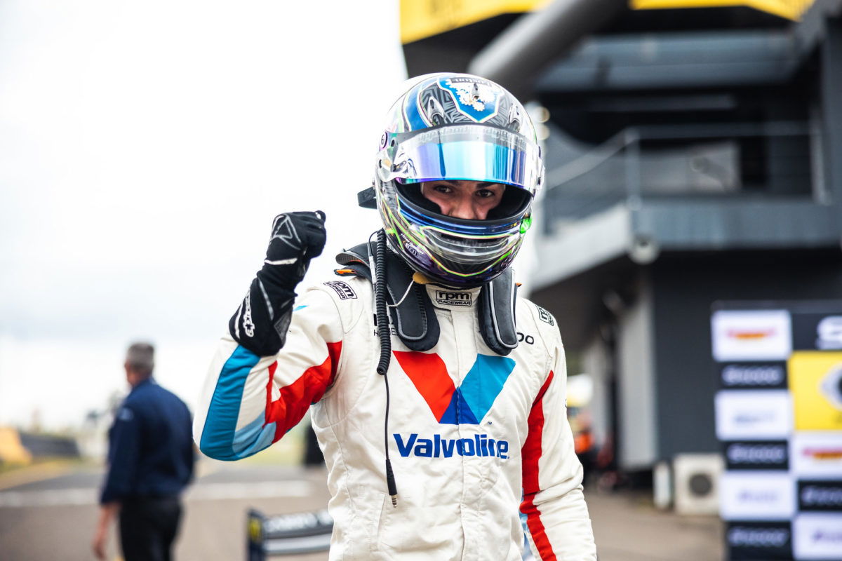 Golding wins, Mawson second in S5000 Heat 1
