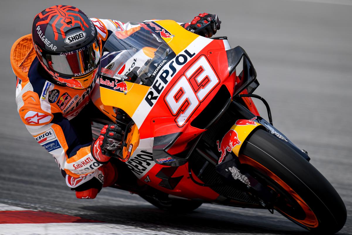 Marc Marquez renews with Honda for four more years