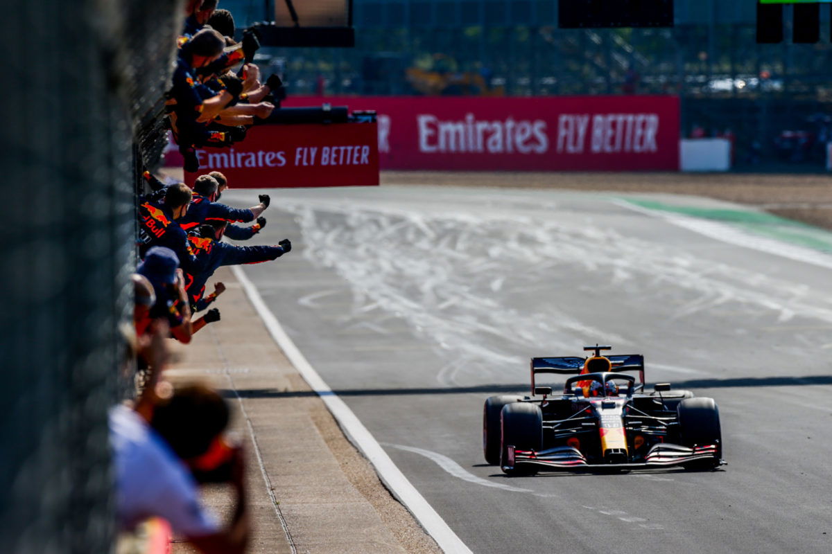 Verstappen upsets the Mercedes at Silverstone