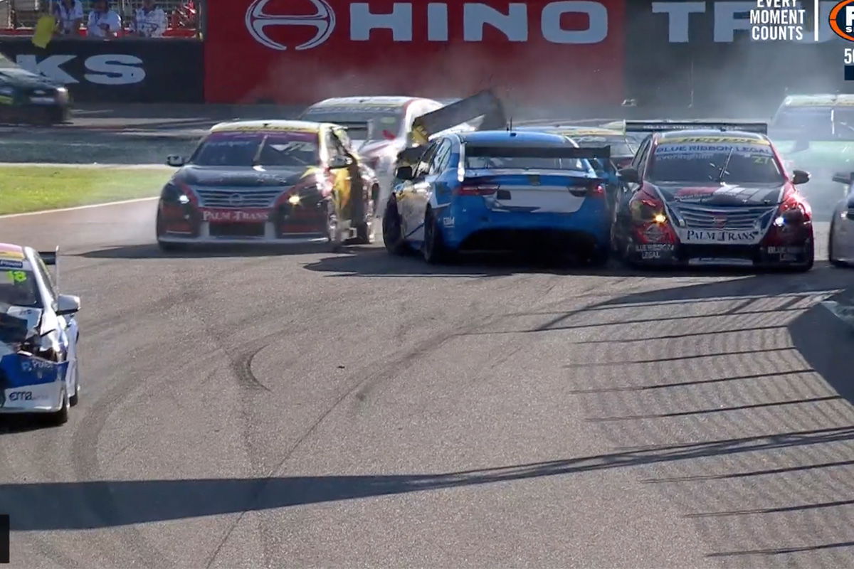 No penalty for Everingham after Super2 pile-up