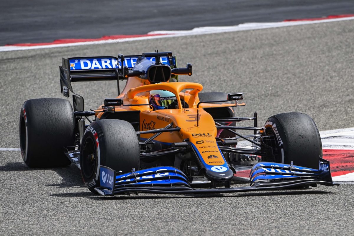 McLaren shines as Verstappen tops F1 testing