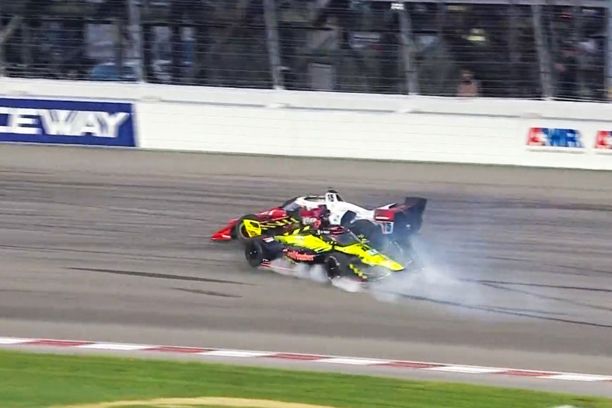 Rahal slams Jones for ‘inexcusable’ collision