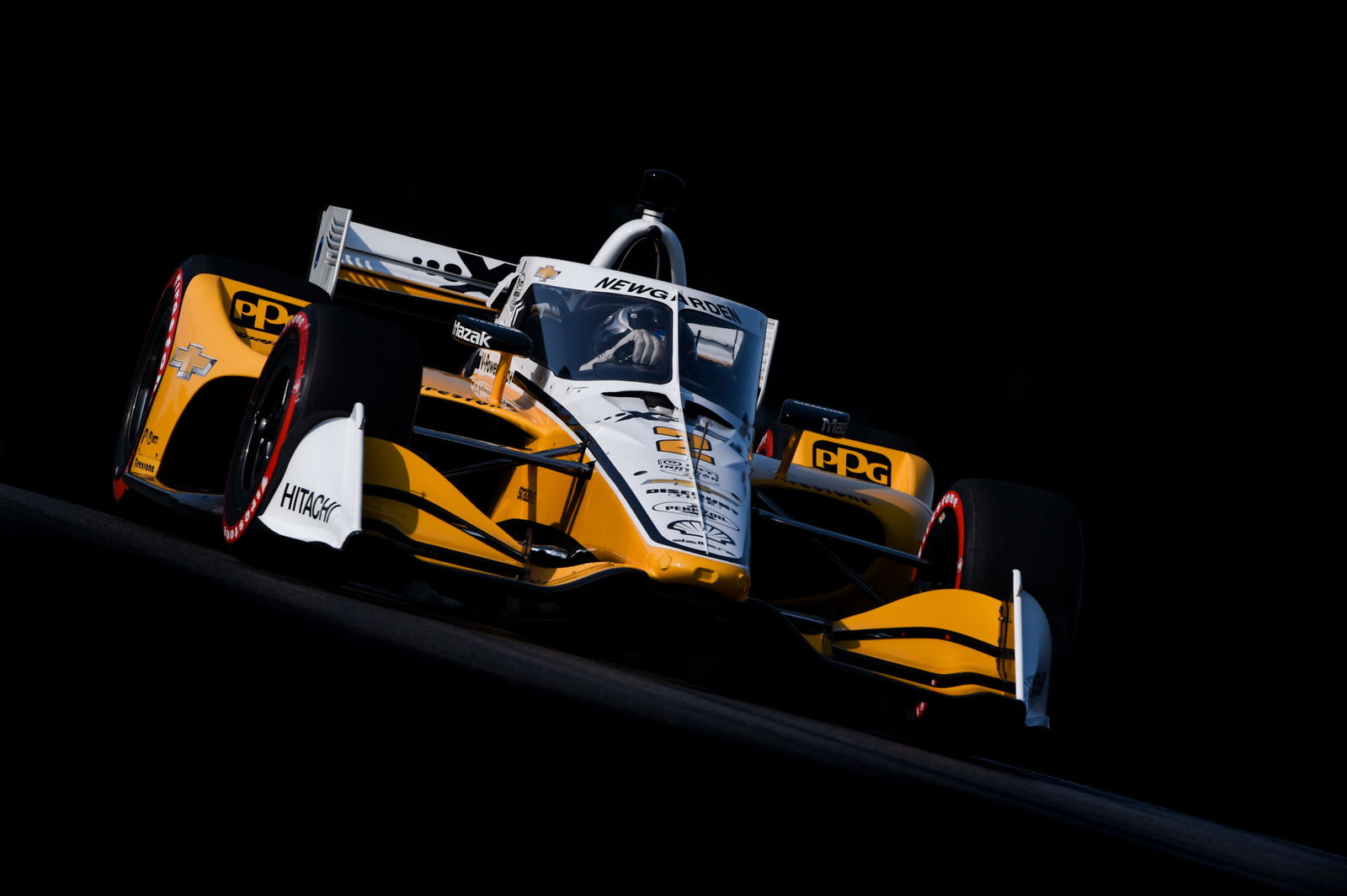 Newgarden edges Herta to Mid-Ohio pole