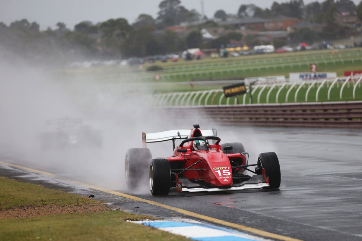 Ngatoa takes out S5000 Heat 2 at Sandown