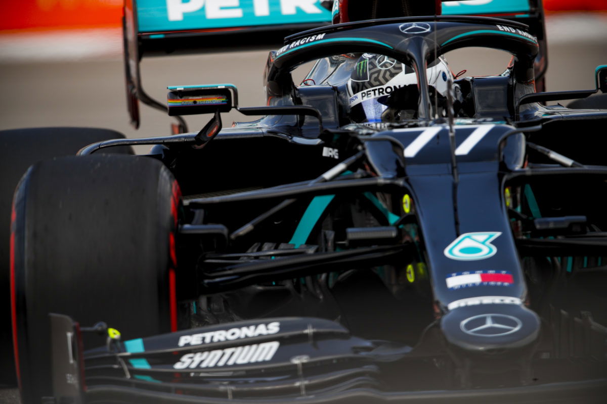 Bottas capitalises on Hamilton’s mistakes in Russia