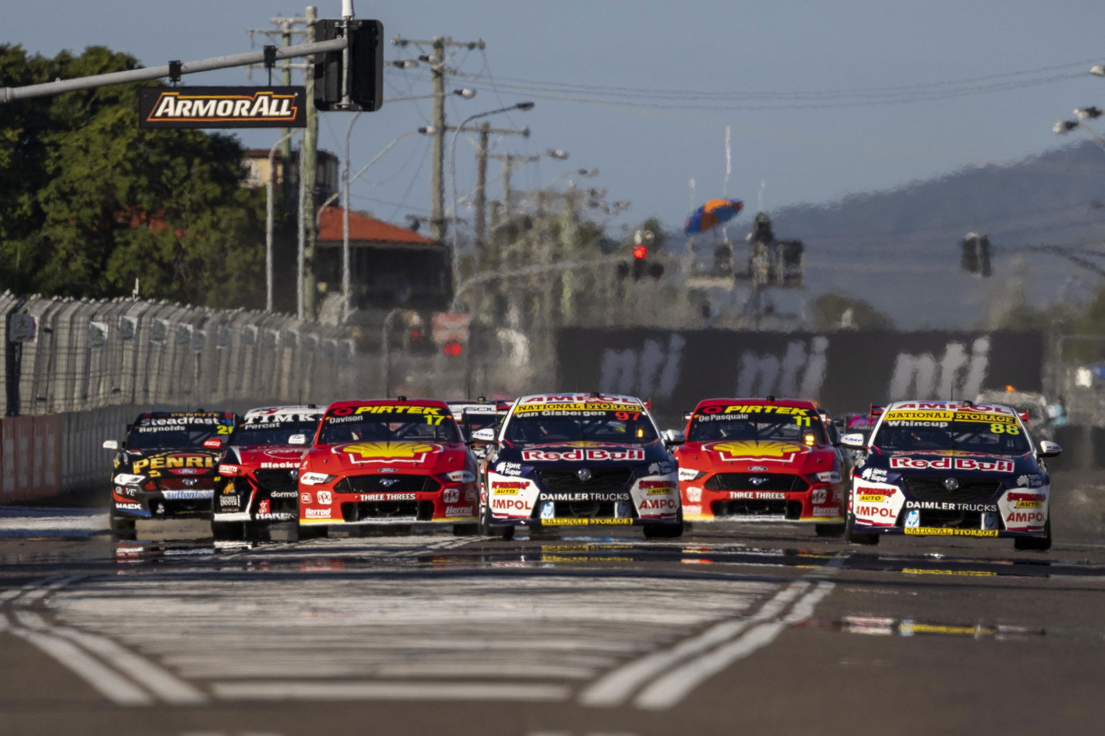 Standouts, Shockers, Surprises: Townsville 500