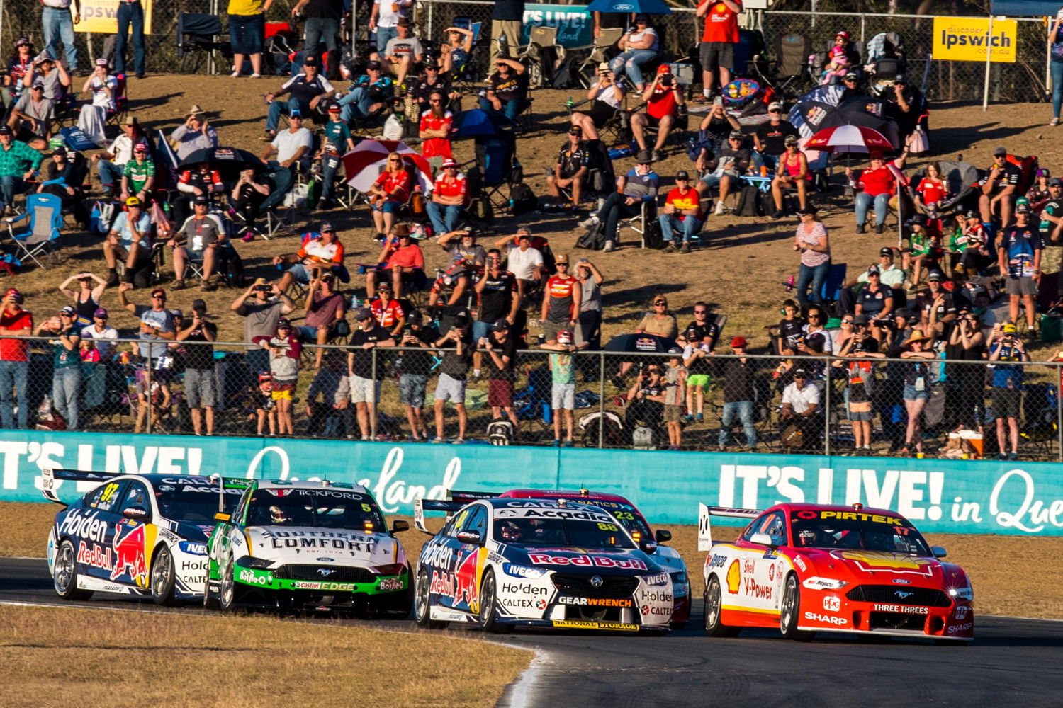 Supercars set for sudden Queensland Raceway return