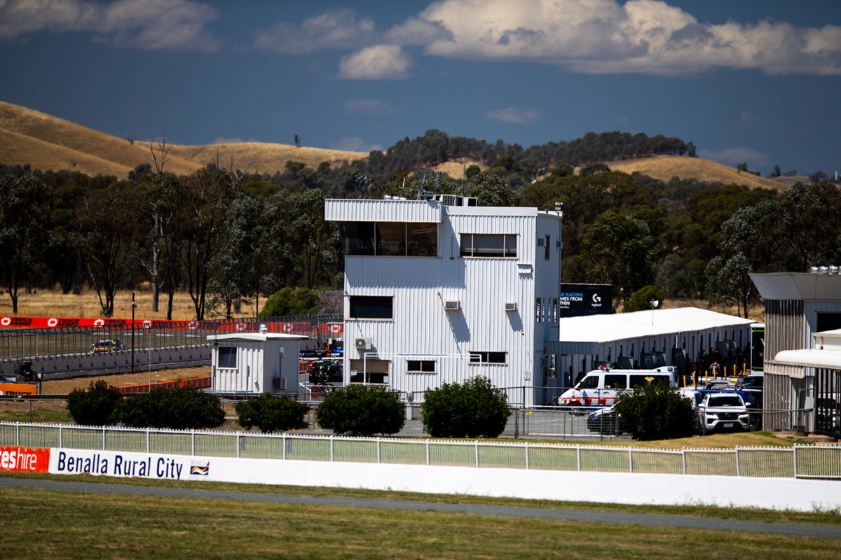 Victoria lockdown, SA border restrictions add to calendar uncertainty